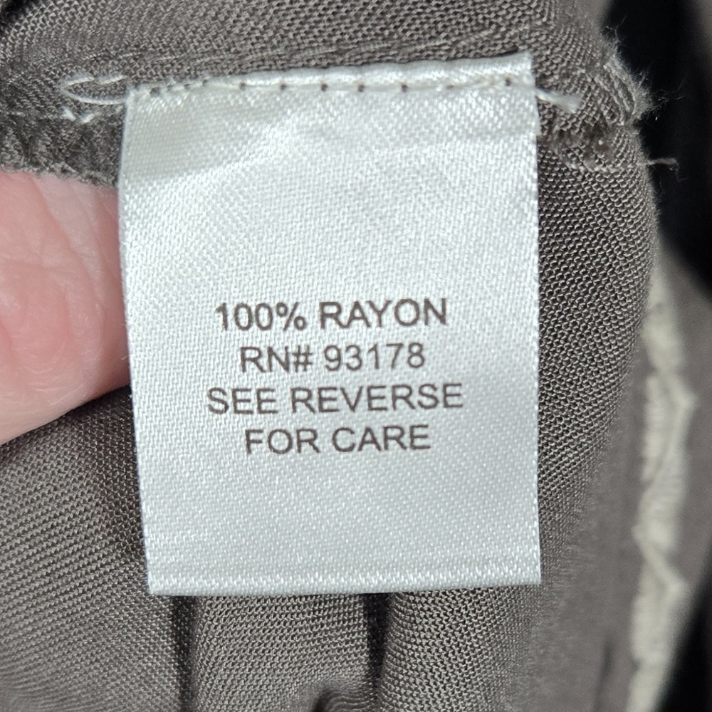 Chelsea & Theodore Embroidered Bohemian Top Womens Size Medium Green Boho Blouse - Picture 10 of 12